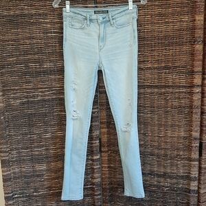 Abercrombie & Fitch 24 x 28 High Rise Distressed Light Wash Denim Skinny Jeans